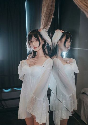 欧美久久手机在线视频_中英字幕1080