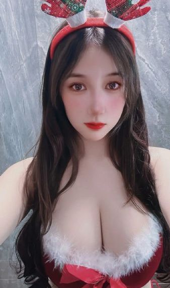 欧美机车皮衣街拍女_720神马影院手机在线