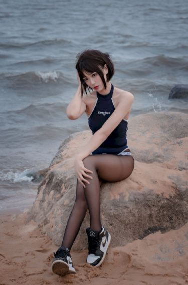 欧美清纯小姐姐头像_4K超清免费观看