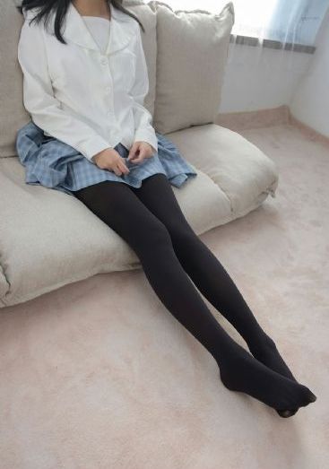 欧美黄色高清不卡_超清电影完整版在线观看