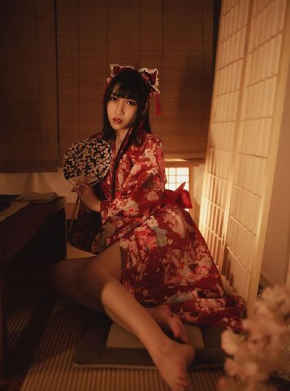欧美日韩一本的免费高清视频_超清神马在线观看