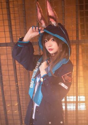 日韩精品精品不卡跟班×服务_剧情片完整视频观看